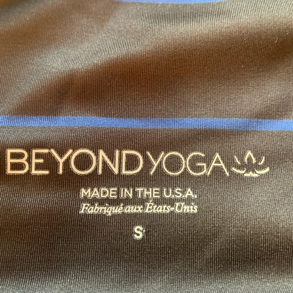 Beyond Yoga Lux Summer Shades Ombré Striped Leggings Size Small - Picture 7 of 14